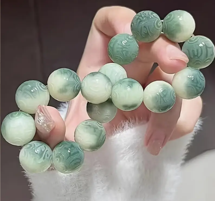 bracelet perle de bodhi vert et blanc avec mantra